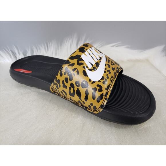 NEW Nike Victori One Womens Cheetah Animal Print Slide Sandal Size 7 Brown Black - Picture 3 of 10